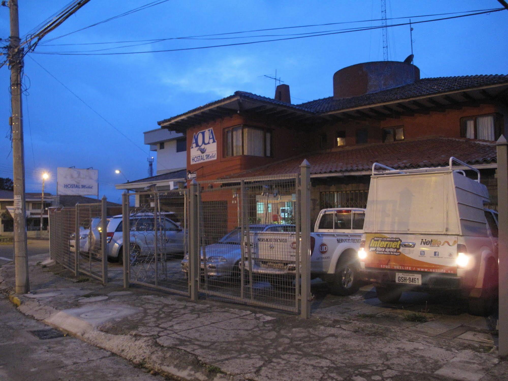 Aqua Hostal Mabel Cuenca Luaran gambar